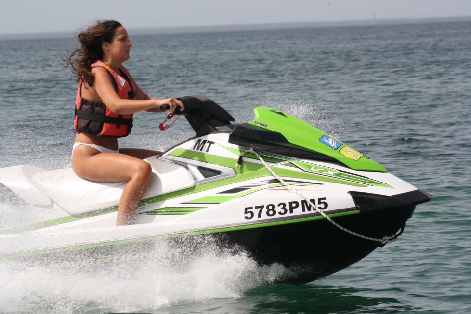 30 Minute Jet Ski Along Al Mamzar In Dubai