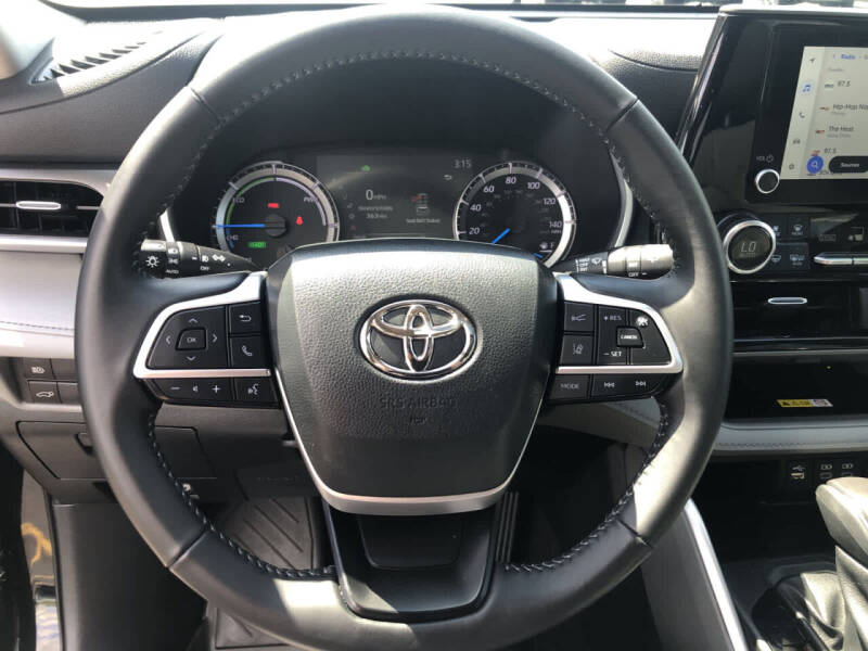 2023 Toyota Highlander Hy BRid For Sale in Dubai