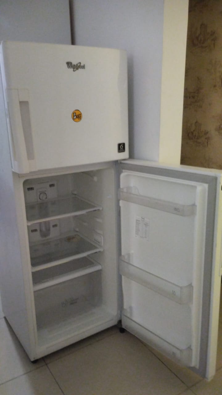 Refrigerator Whirlpool BRand for Sale in Dubai