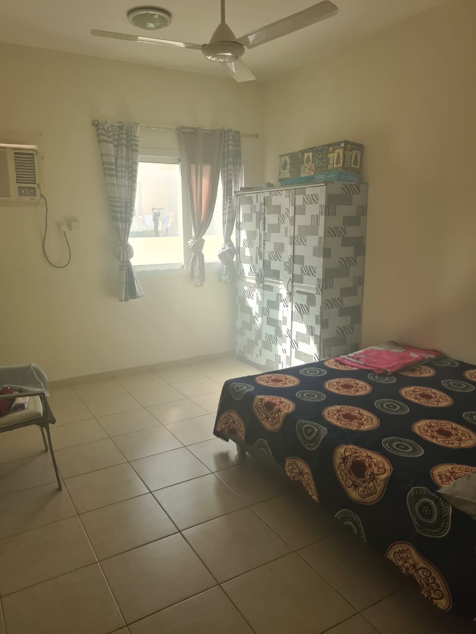 Family Room For Rent Karama Near Adcb Metro Station Working Ladies Or Couples