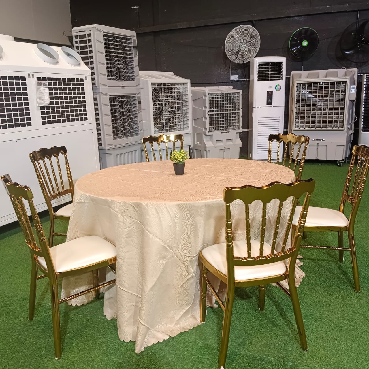 Furniture Rentals, Tables, Chairs, Bean Bags, Inflatables For All Events In Dubai And All Emirates