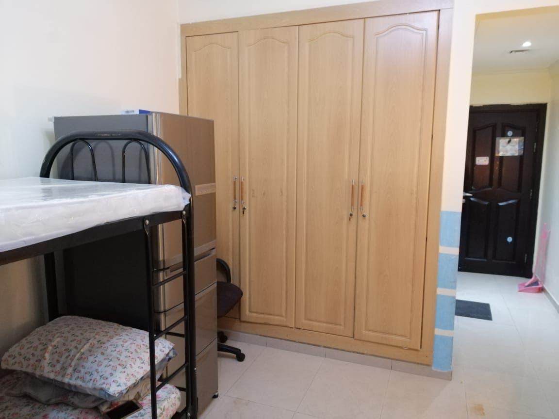 Master Rooms Available In Bur Dubai For Bachelors In Aed 3000 Inclusive All Gas, Dewa, Wifi