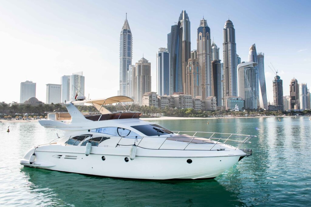 Azimut 50ft in Dubai