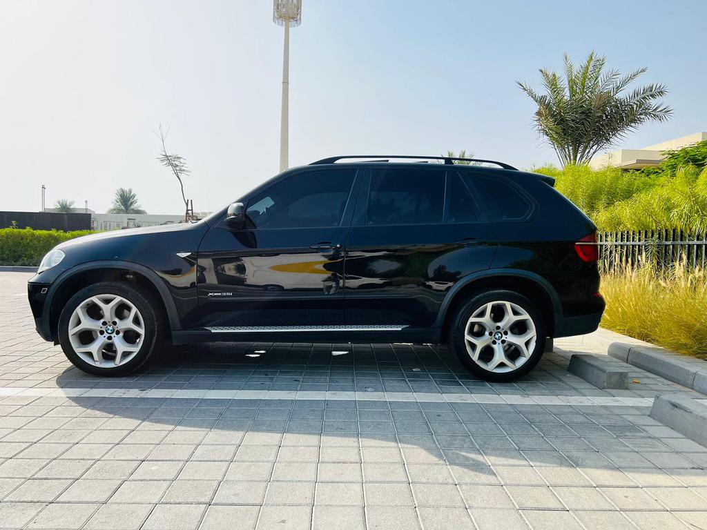 Bmw X5 Ll Sunroof Ll Gcc Ll Well Maintained