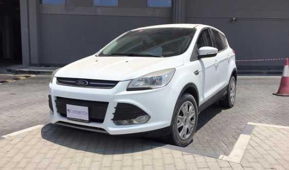 2016 Ford Escape 2 5l I4 for Sale in Dubai