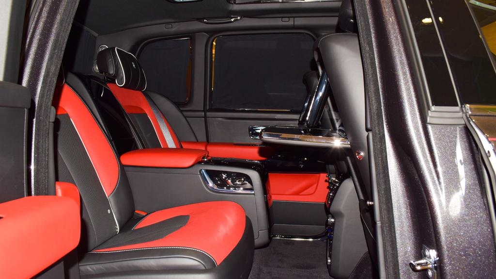 2020 Rolls Royce Cullinan European Specifications