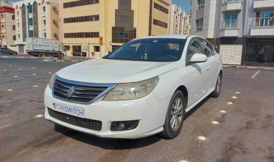 2012 Renault Safrane 2 5l I4 for Sale in Dubai