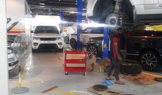 Range Rover Service Center In Dubai for Sale