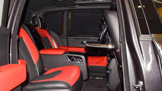 2020 Rolls Royce Cullinan European Specifications