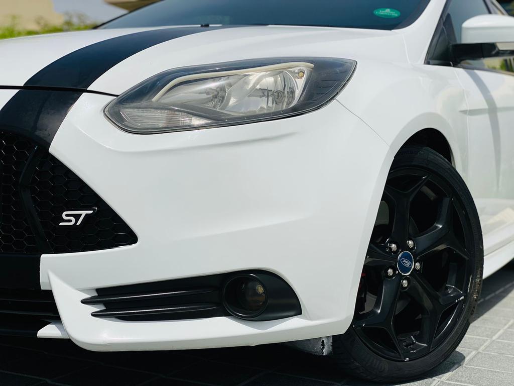 Ramadan Offer Focus St Ll Manual Transmission Ll Gcc Ll Well Maintained