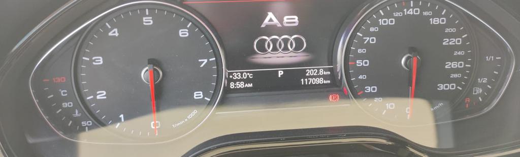 Well Maintained Audi A8 2012 Silver 117000kms+