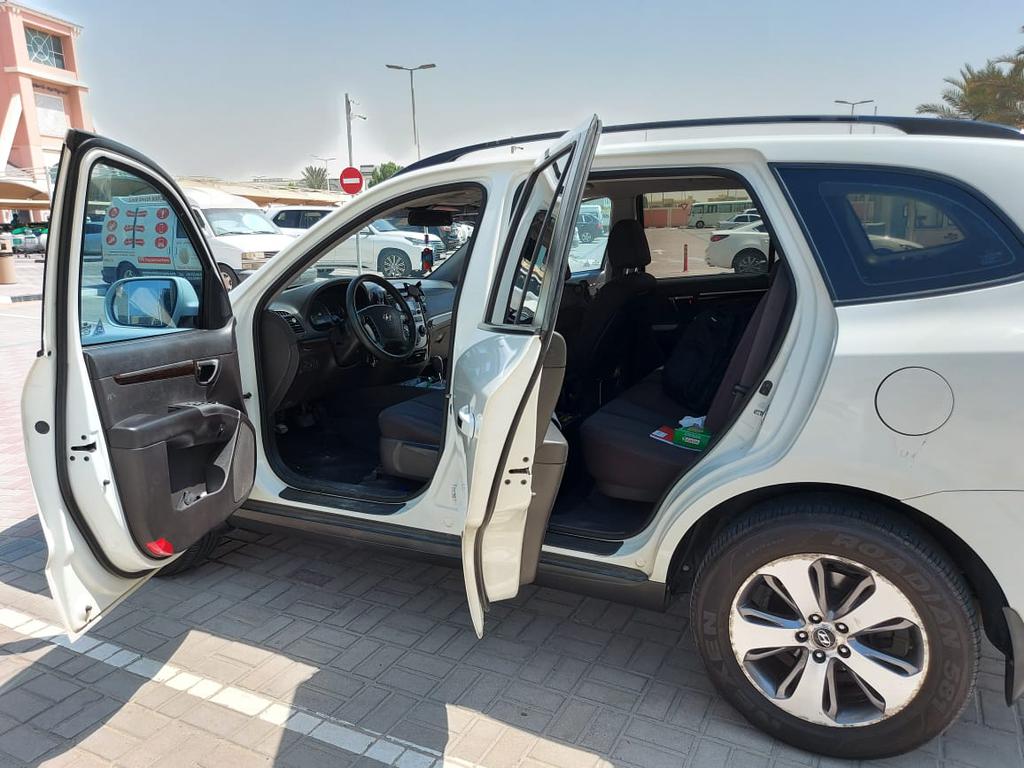 Hyundai Santa Fe for Sale in Dubai