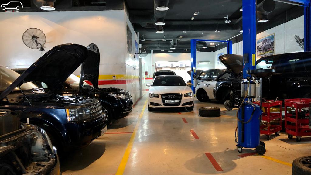 Rolls Royce And Land Rover Auto Workshop In Dubai