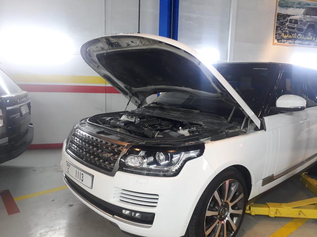 Range Rover Workshop In Sharjah for Sale