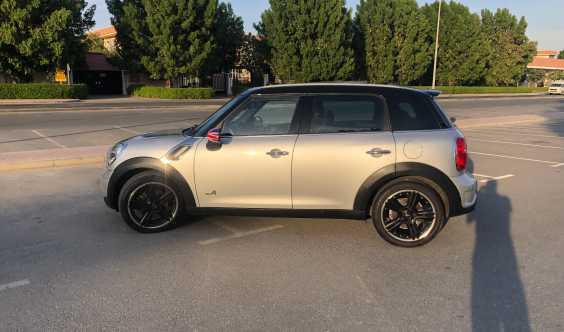 Amazing Mini Countryman Cooper Sall 4 in Dubai