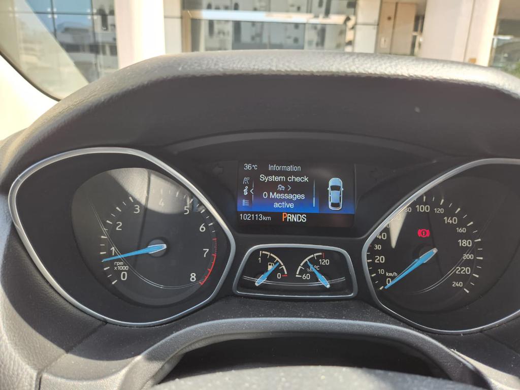 Ford Focus 1 5l Ambient 2017 for Sale in Dubai