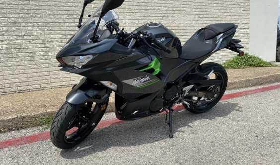 2023 Kawasaki Ninja 971526863596 for Sale in Dubai