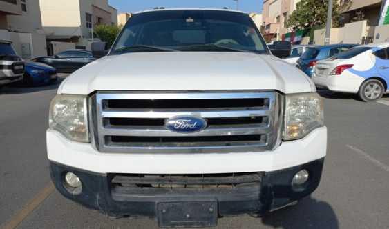2013 Ford Expedition 5 4l V8 Xl for Sale in Dubai