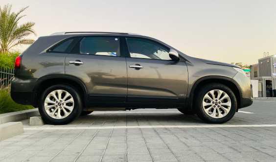 Kia Sorento Ll 2 4 I4 Fwd 4wd Ll Gcc Ll Well Maintained