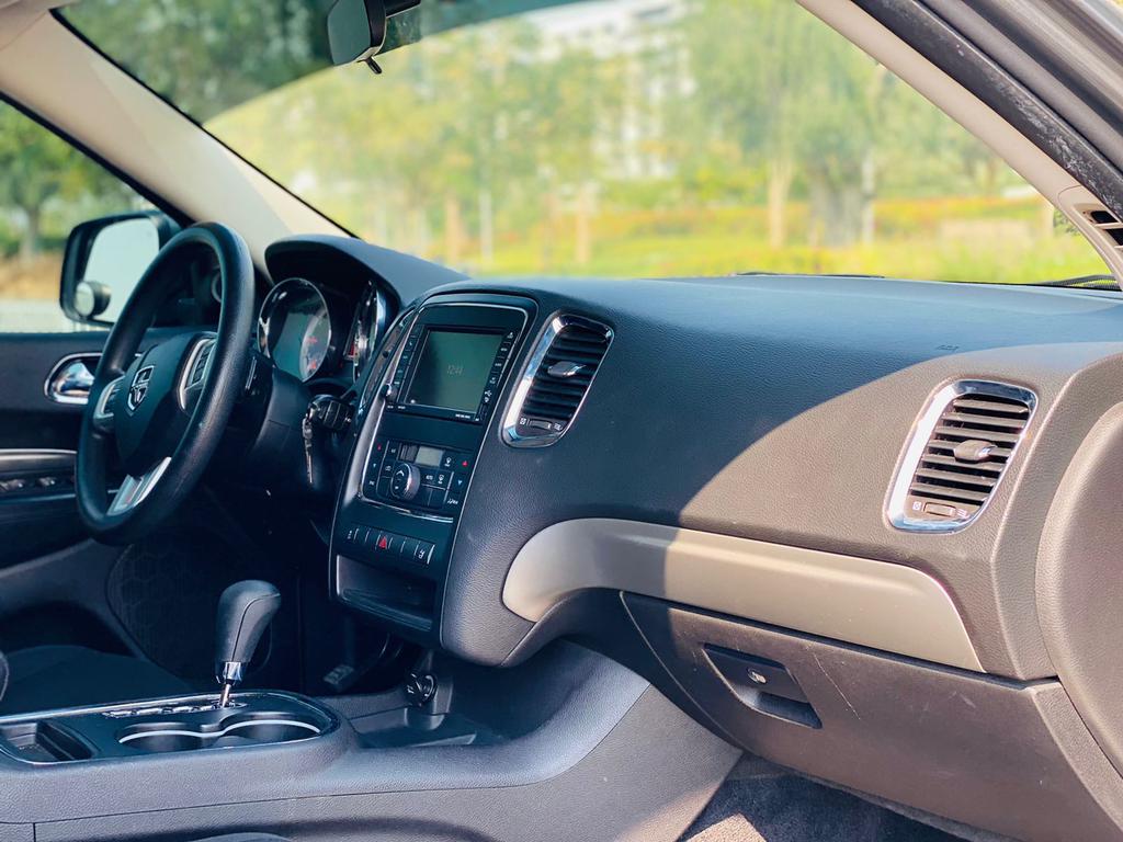 Durango 2012 Awd Gcc V6 Immaculate Condition