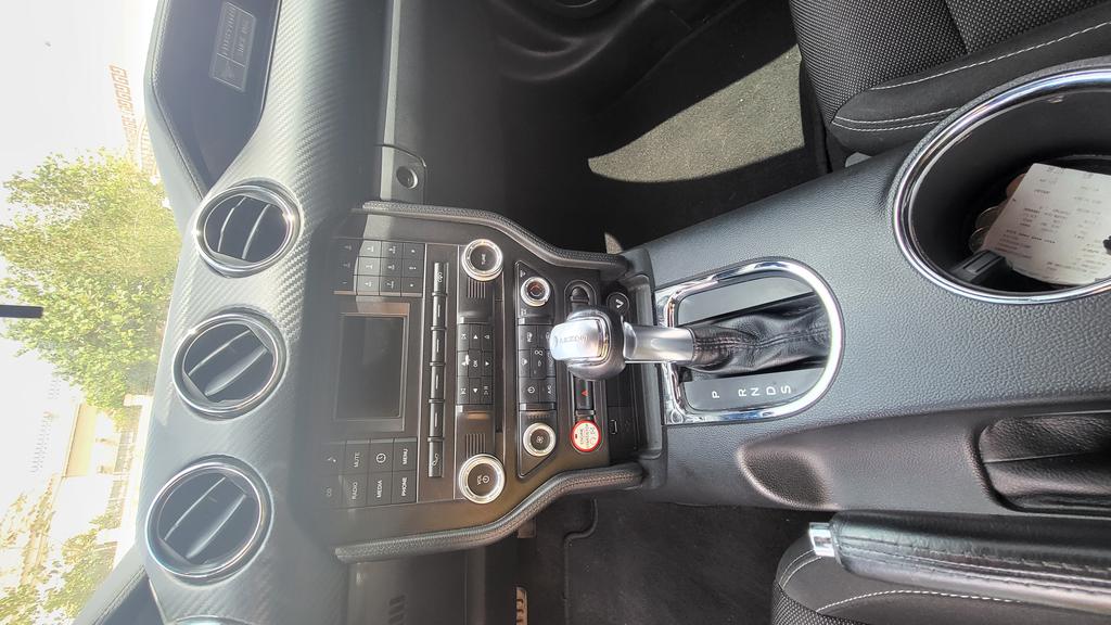 Ford Mustang V6 2017 For Sale in Dubai