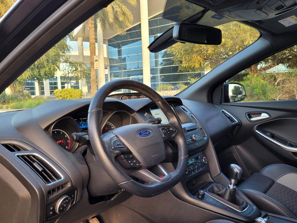 Ford Focus St for Sale in Dubai