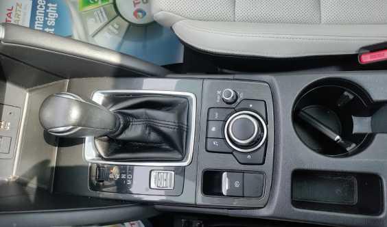 2016 Mazda Mazda Cx 5 With Loan Option in Dubai