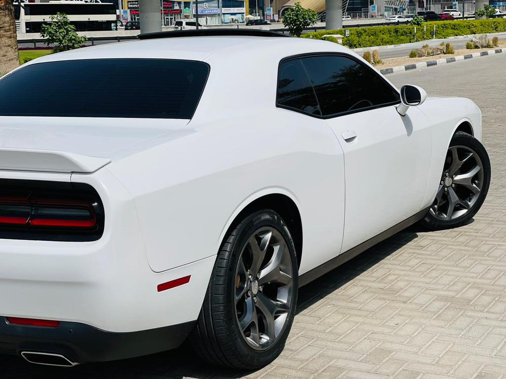 Ramadan Offer 1000 Pm Challenger Ll Sunroof Ll Clean Title Ll V6 Ll To