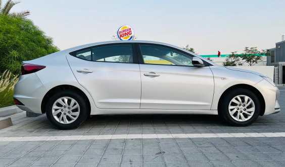 880pm Elantra 1 6l Ll Service History Ll Gcc Ll Excellent Condition