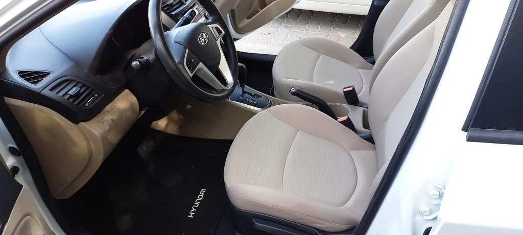 Hyundai Accent 2017 Gear Issue for Sale in Dubai