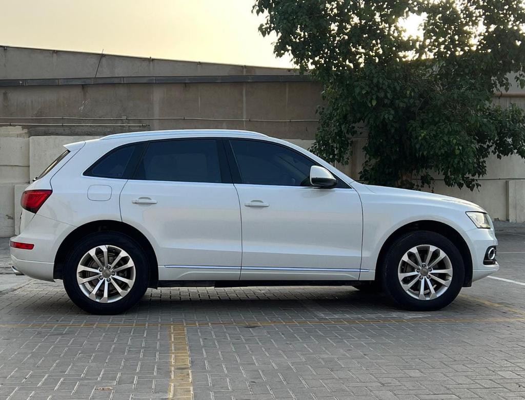 Audi Q5 2014 for Sale in Dubai