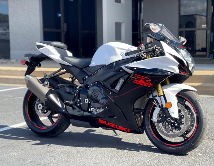 2019 Suzuki Gsx R750cc Available For Sale in Dubai