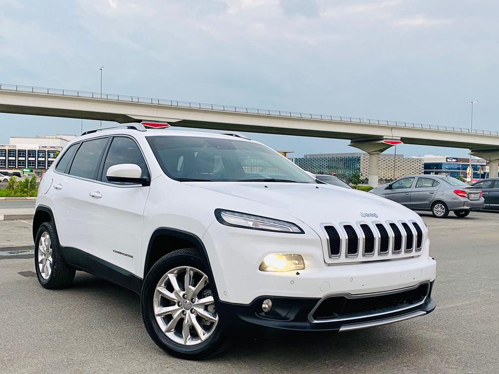 1380 Pm Jeep Cherokeel2014 Limited Ll Gccl Immaculate Condition