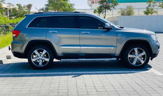 Jeep Grand Cherokee 2011 Ll 5 7 V8 4wd Ll Gcc Ll Full Option