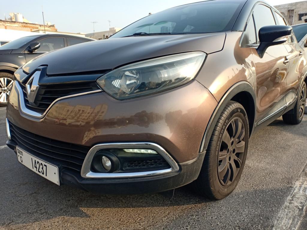 Renault Captur 2016 for Sale in Dubai
