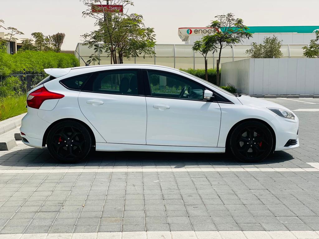Ramadan Offer Focus St Ll Manual Transmission Ll Gcc Ll Well Maintained
