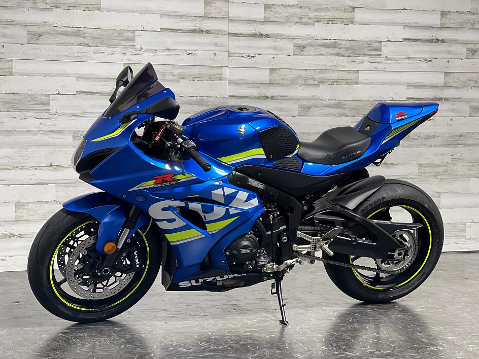 2017 Suzuki Gsx R1000cc Available in Dubai