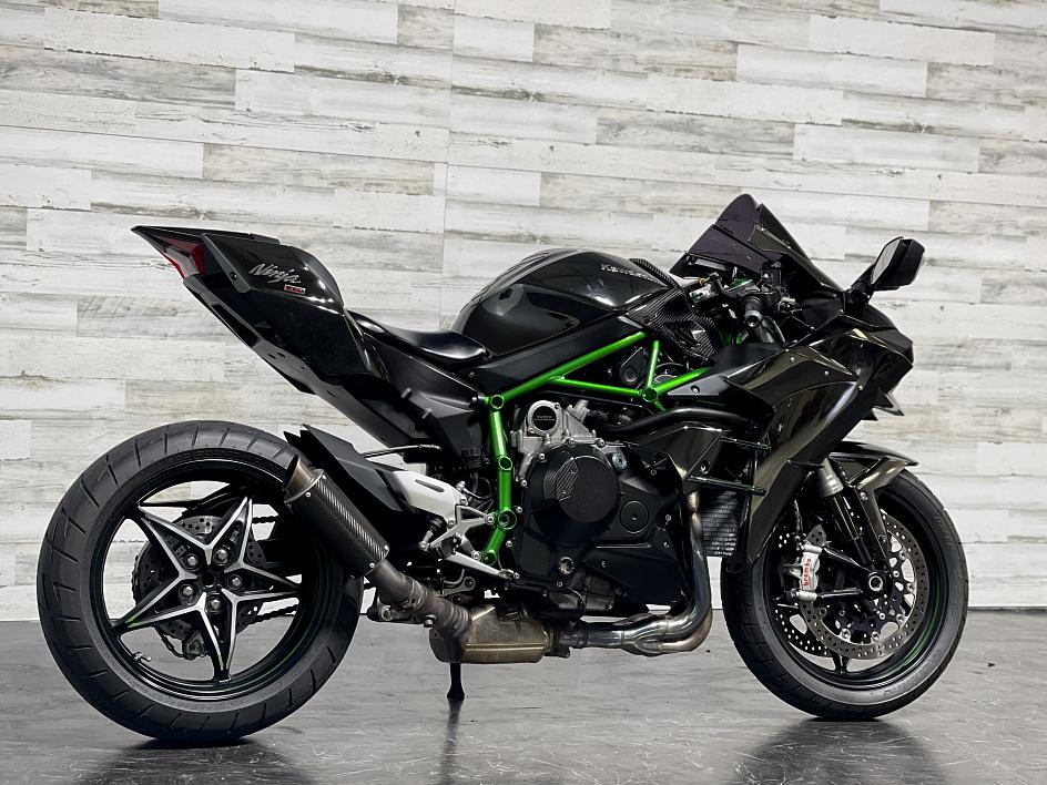 2015 Kawasaki Ninja H2 Available in Dubai