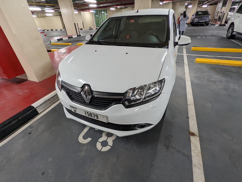 Renault Symbol 2017 for Sale in Dubai