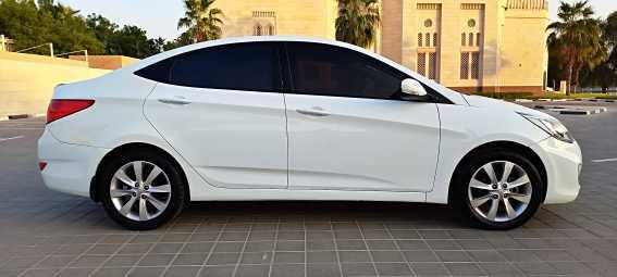 Hyundai Accent Gl 2016 Gcc 1400 Cc In Clean And Neat Condition