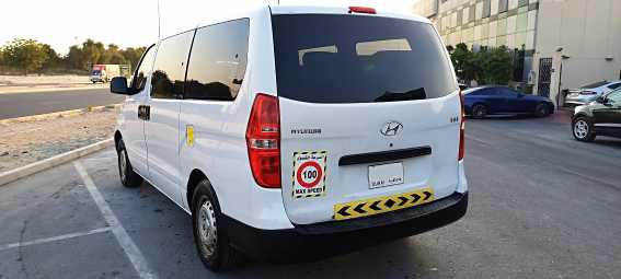 Hyundai H1 Gl 2014 Gcc 12 Seater for Sale in Dubai
