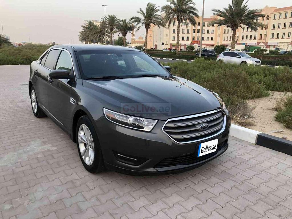 Ford Tauraus 2018 for Sale in Dubai