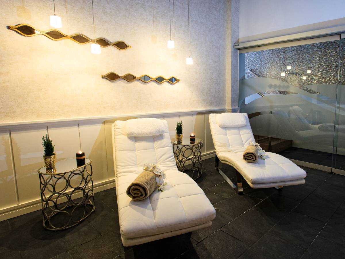 Carval Health Spa Massage Center Business Bay Dubai