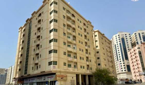 Pay 12 Months Stay 13 Months Spacious 1 Bedroom Apartment  And Hall With 1 And Half Bath