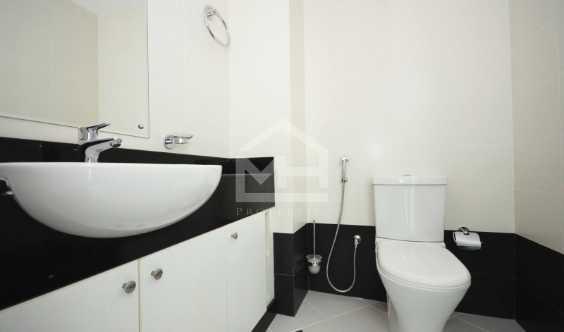 Open Sea View Spacious 1 Bedroom Apartment  With Balcony