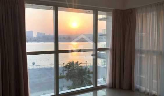 Vacant 2 Bedrooms Apartment  In Rak Tower With Marina View
