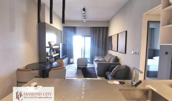 Huge Size Fully Furneished Ilake Views in Dubai