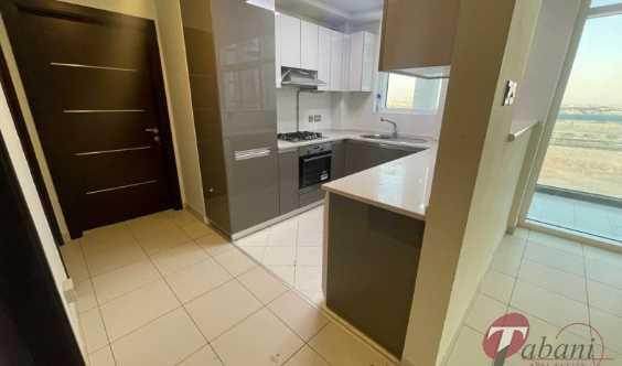 2 Parking Space Best View Corner Unit Glitz 3