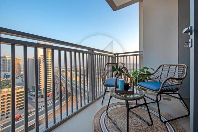 Luxury Fully Furnished Chiller Free Vacant