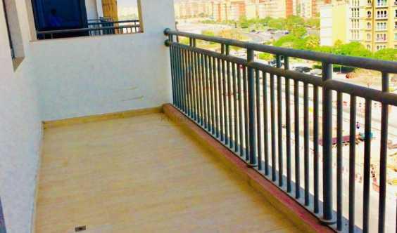 Chiller Free 1 Bedroom Apartment  Closed Kitchen Close To Metro